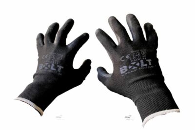 גב יד כפפות שחורות מגומי לעבודה בגינה ועבודות תחזוקה